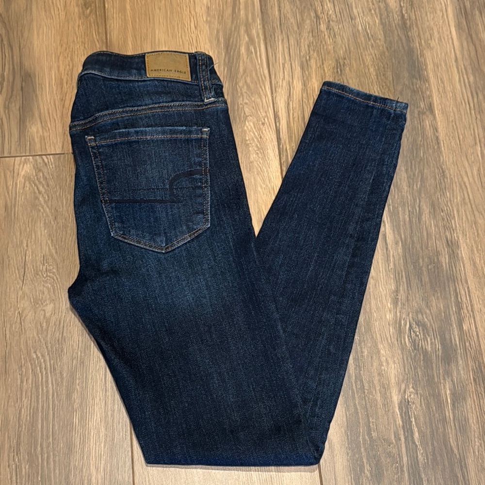 American Eagle Outfitters Women's Dark Blue Jeans
